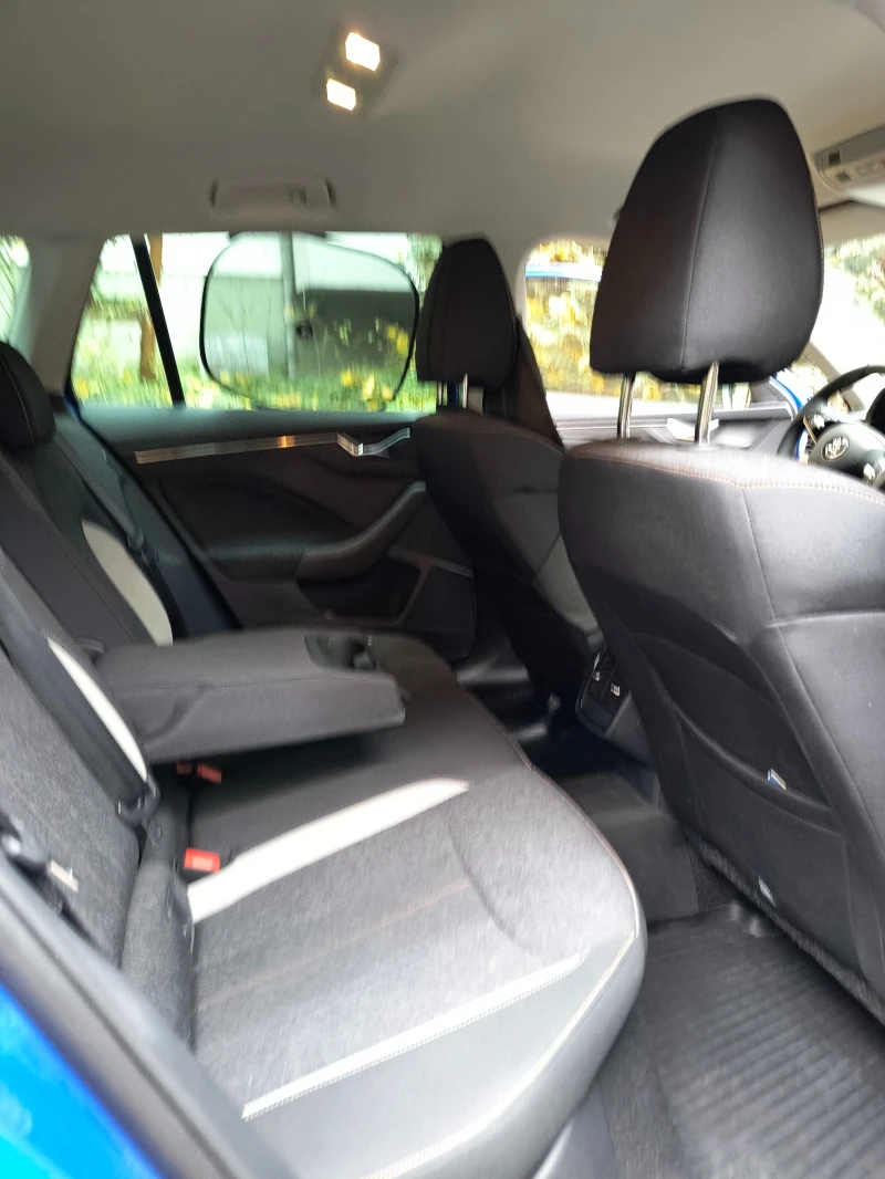 Skoda Kamiq 1.5 TSI, снимка 10 - Автомобили и джипове - 52367306