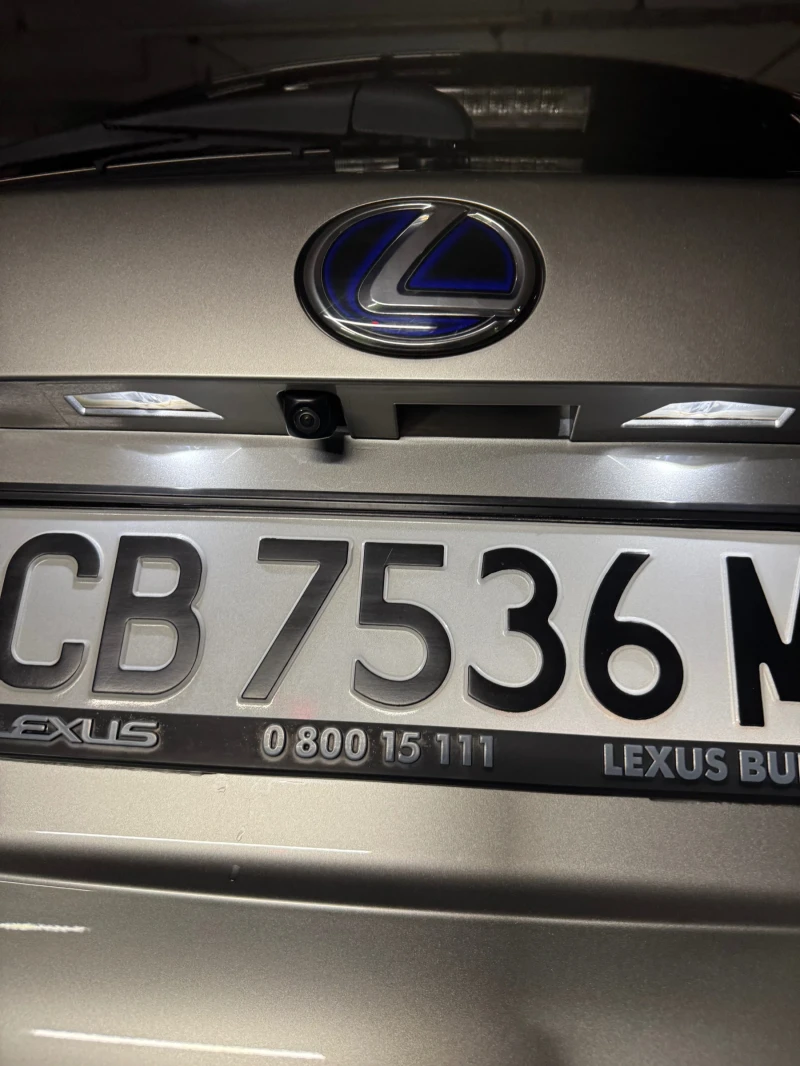 Lexus NX 300h Hybrid, снимка 10 - Автомобили и джипове - 53285971