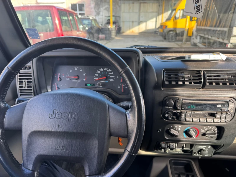 Jeep Wrangler 4.0b 177ks 105000km!!!, снимка 9 - Автомобили и джипове - 53339818