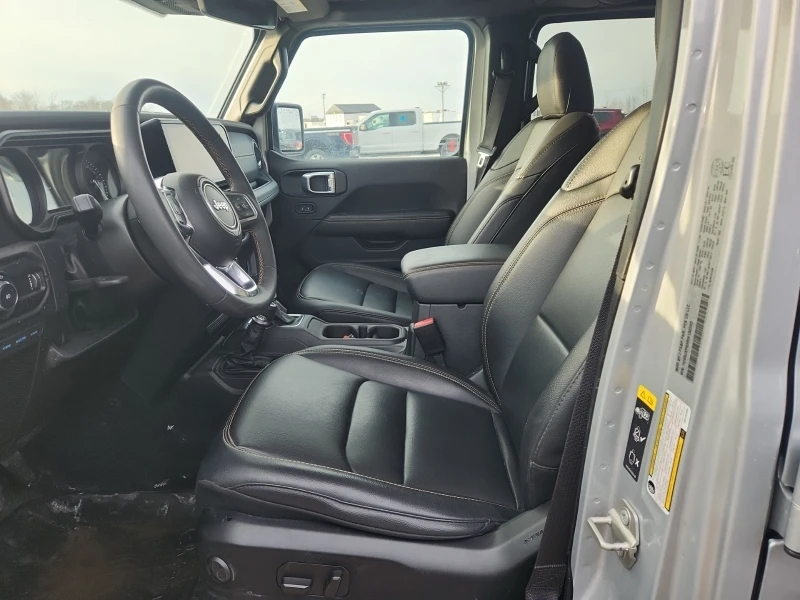 Jeep Wrangler SAHARA| PANO| ПОДГРЕВИ| CARFAX| , снимка 8 - Автомобили и джипове - 53510170