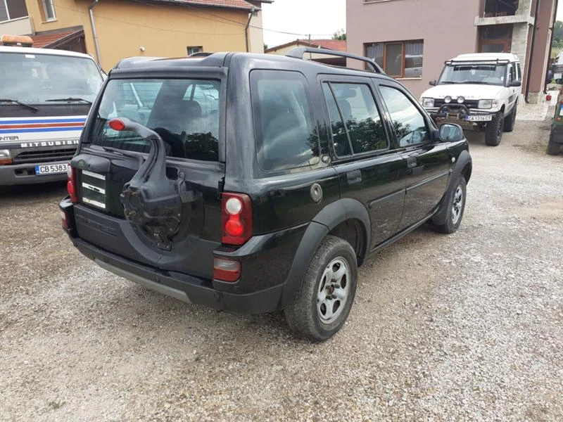 Land Rover Freelander 2.0 TD4 АВТОМАТ - изображение 4