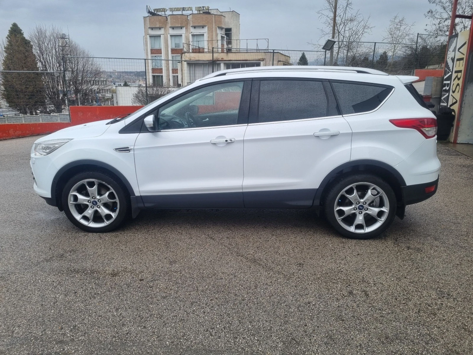 Ford Kuga 2.0TDCI 4Х4 AUTOMAT - изображение 8