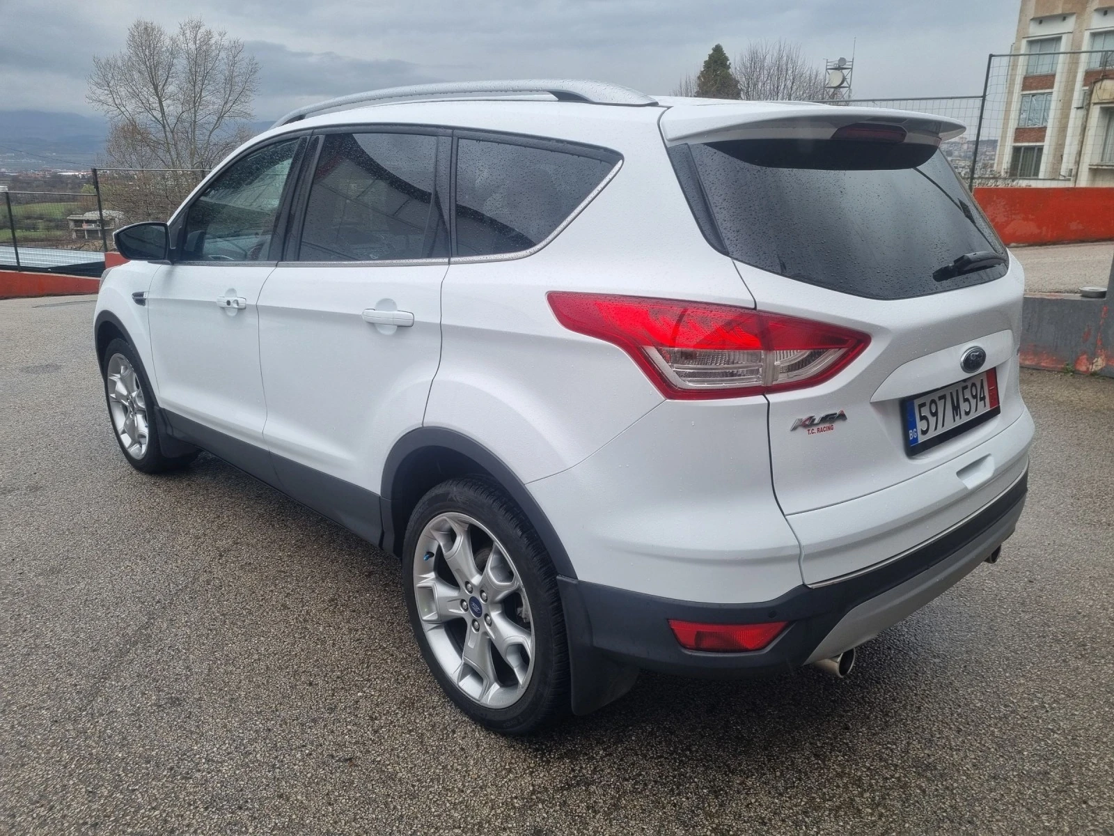 Ford Kuga 2.0TDCI 4Х4 AUTOMAT - изображение 6