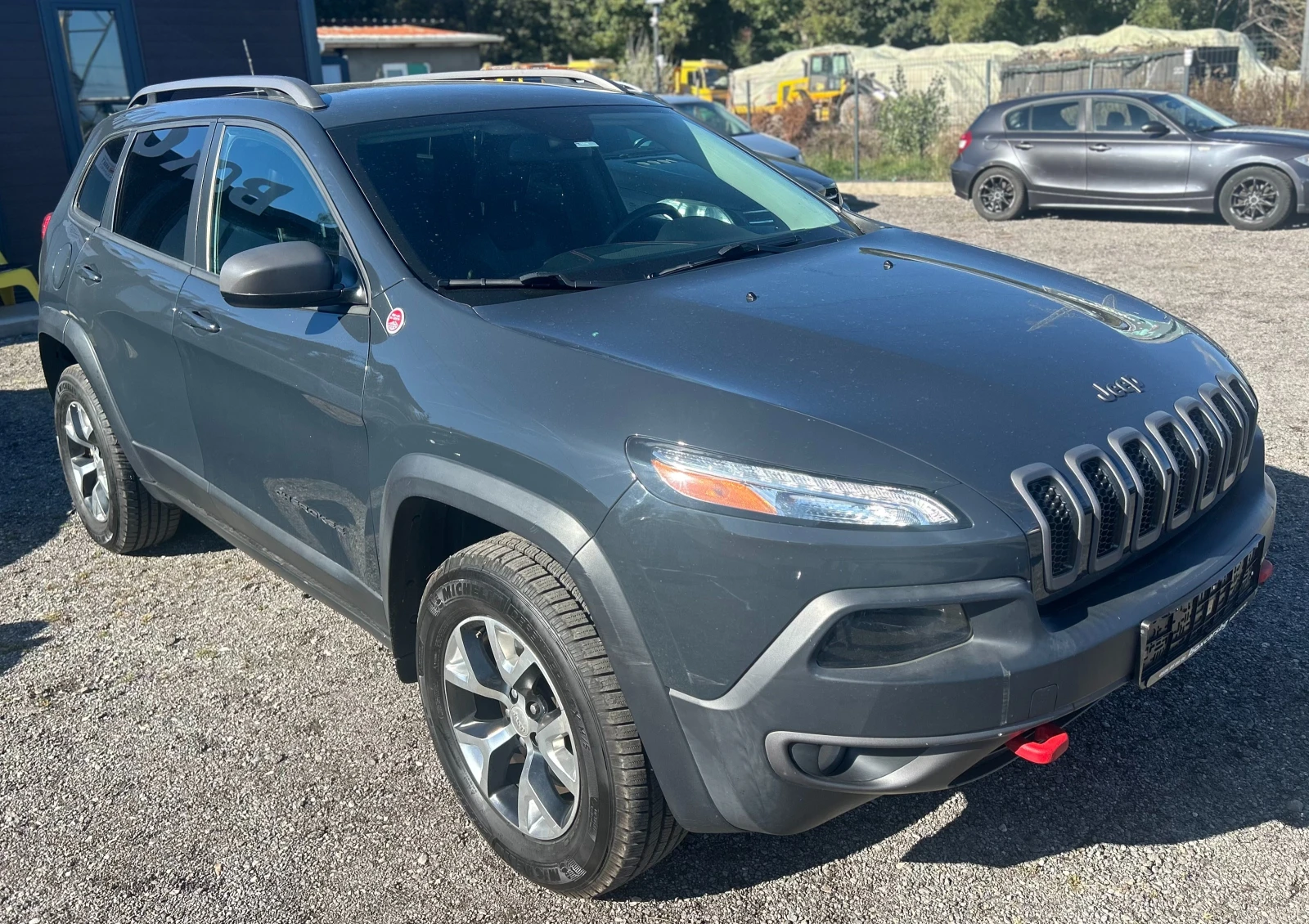 Jeep Cherokee 3.2 TRAILHAWK - изображение 2