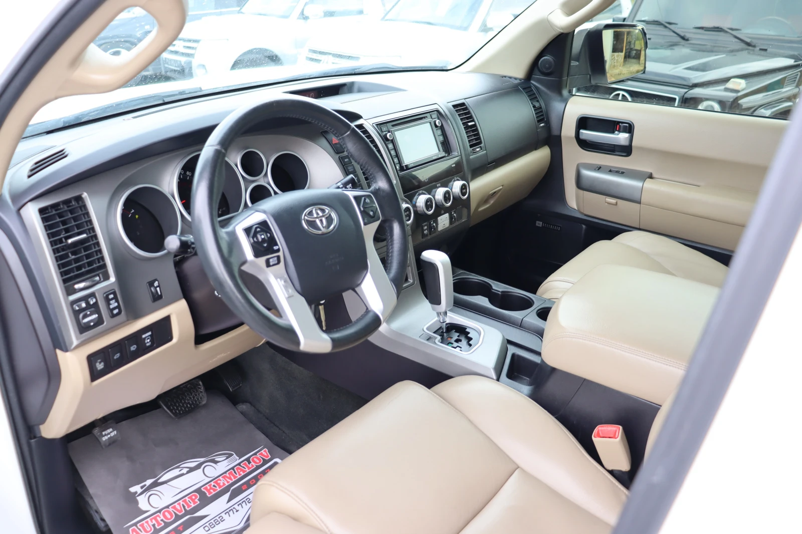 Toyota Sequoia 5.7l  v8 USA  - изображение 9