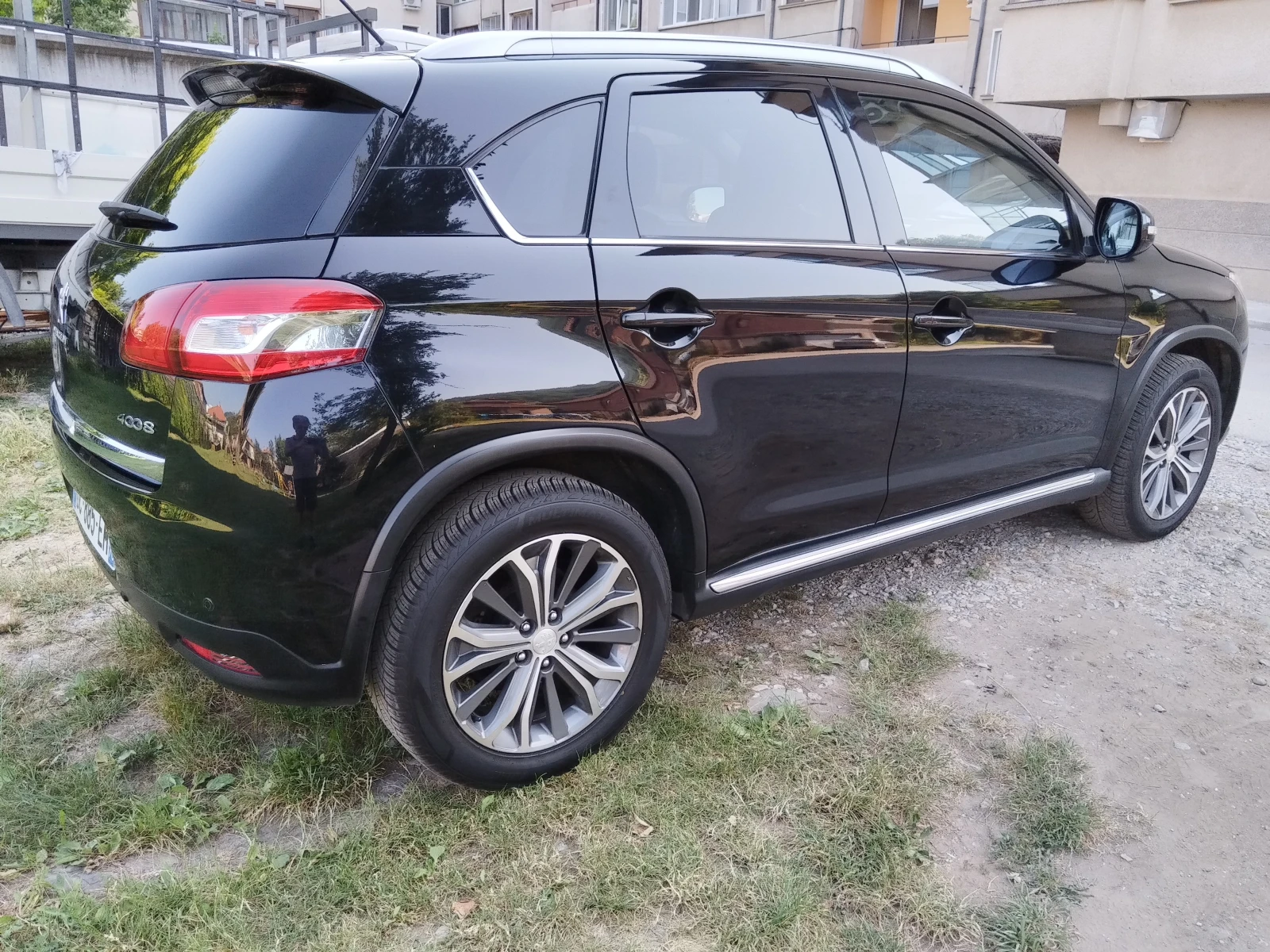 Peugeot 4008 1, 8 НDI 4х4 - изображение 4