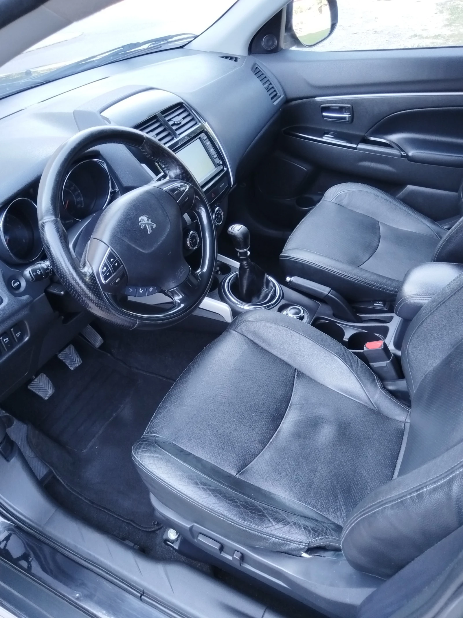 Peugeot 4008 1, 8 НDI 4х4 - изображение 8