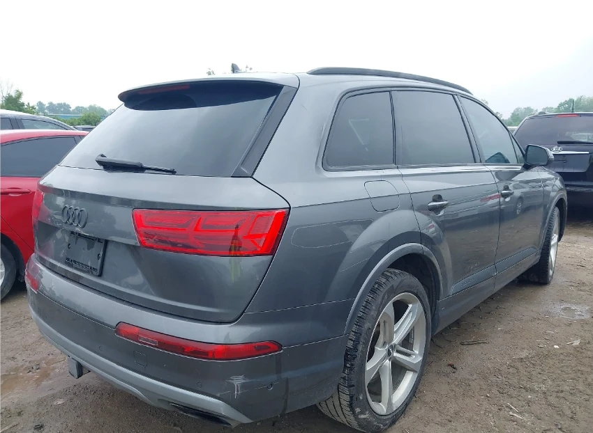 Audi Q7 PRESTIGE Обдух* Matrix* BOSE* 360* Дистроник* Пано - изображение 5