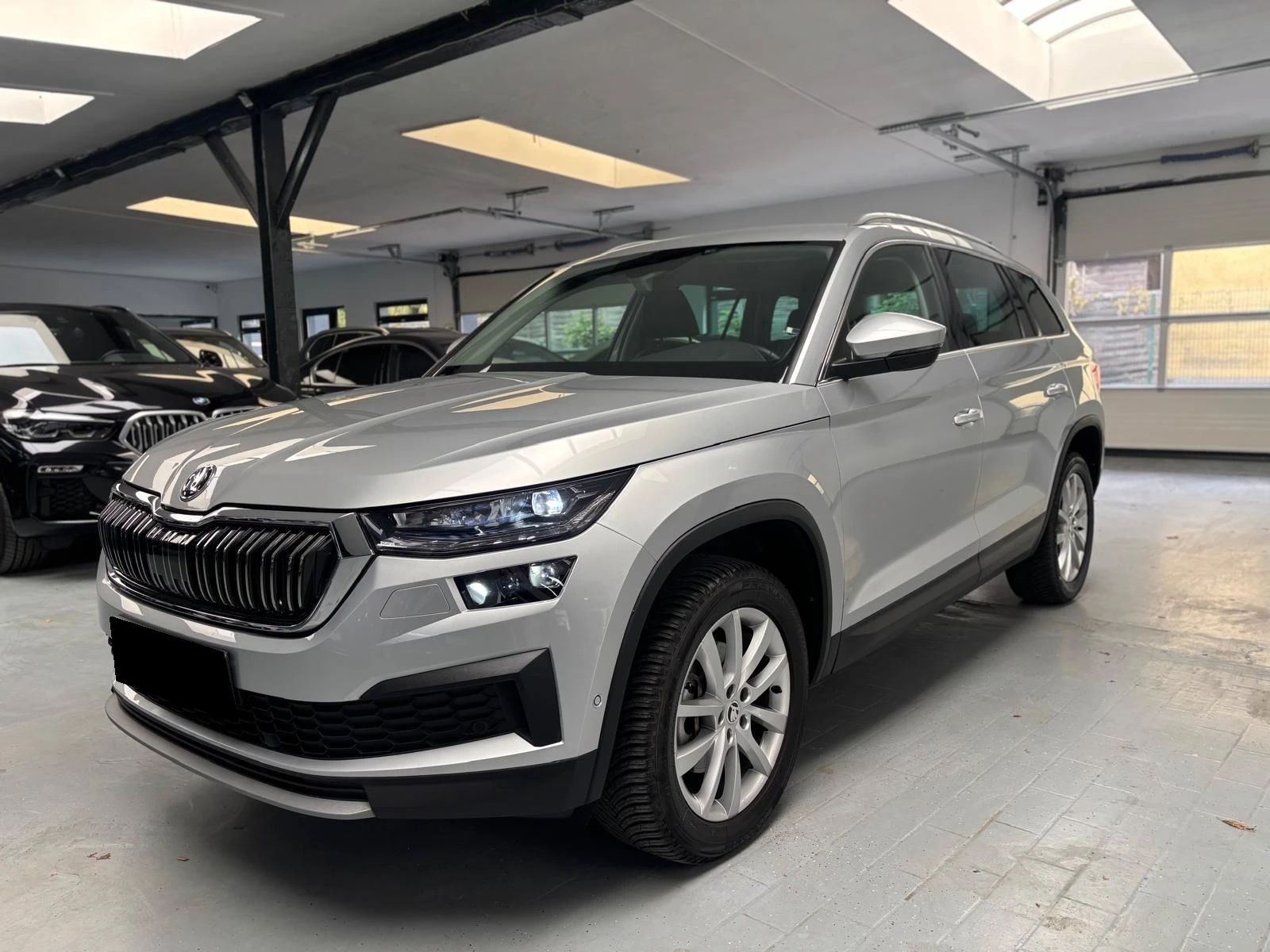 Skoda Kodiaq MATRIX* DISTR* CAM* MEMORY* KEYLESS*  | Mobile.bg   1