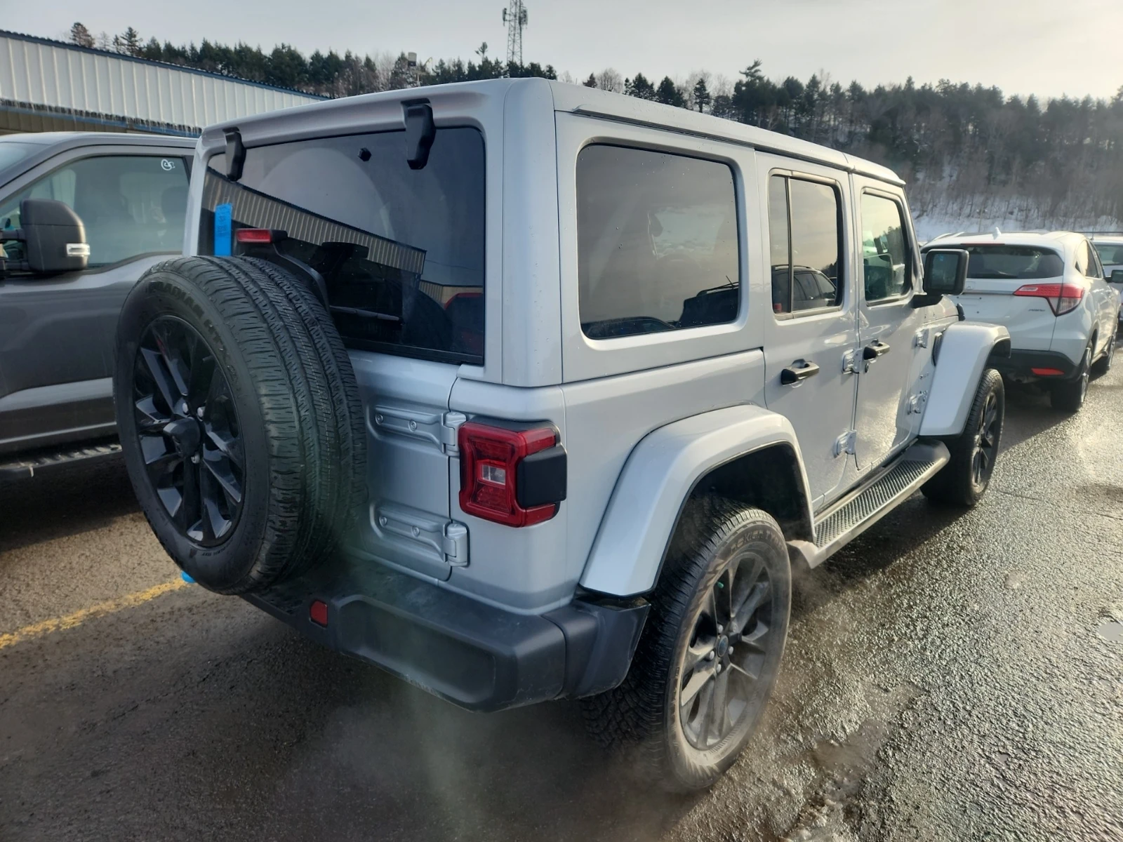 Jeep Wrangler SAHARA| PANO| ПОДГРЕВИ| CARFAX|  - изображение 3