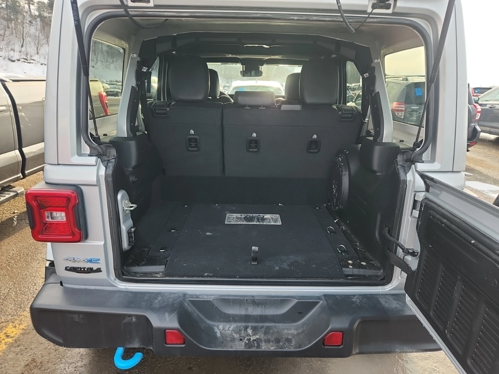 Jeep Wrangler SAHARA| PANO| ПОДГРЕВИ| CARFAX|  - изображение 7