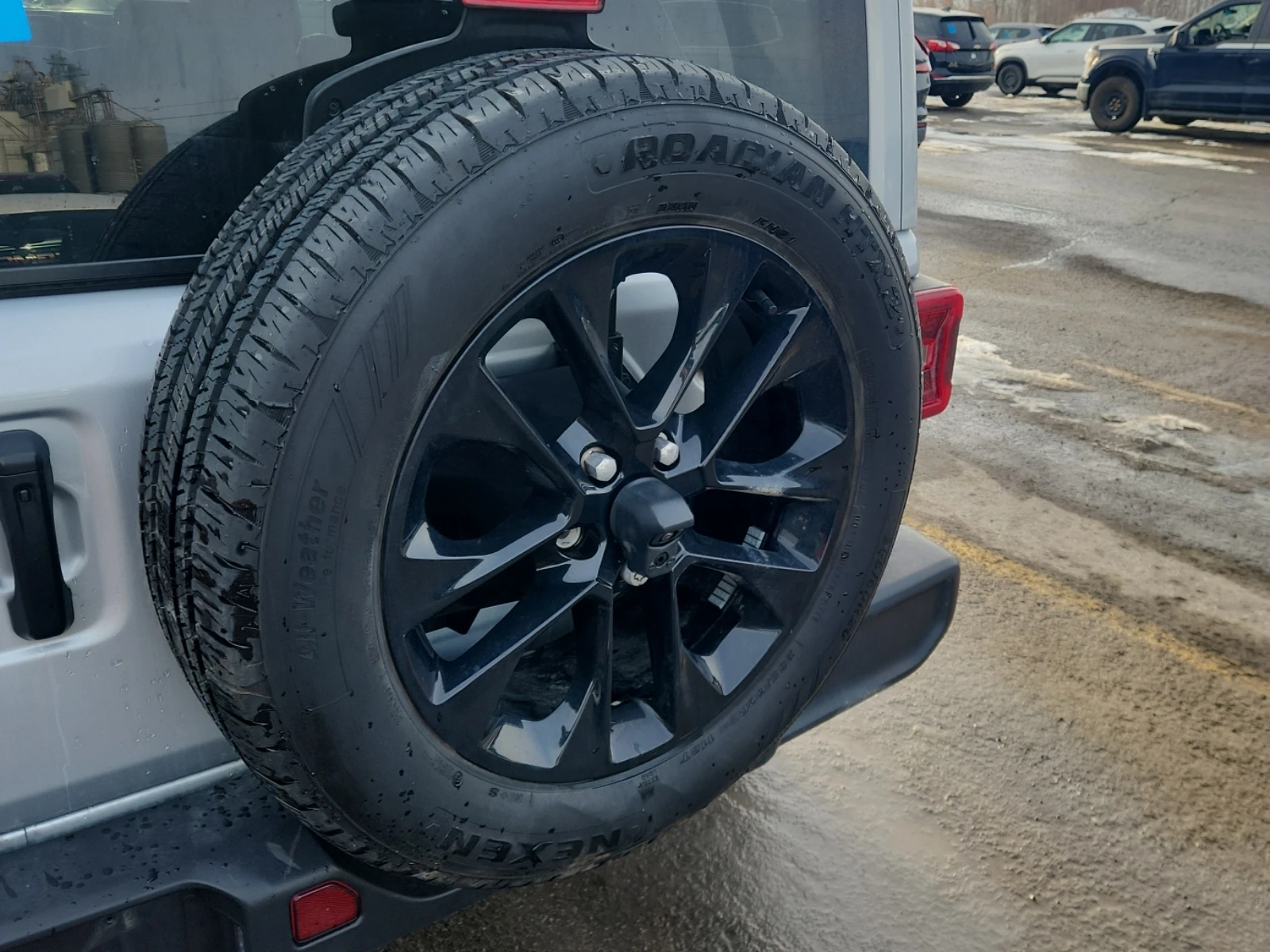 Jeep Wrangler SAHARA| PANO| ПОДГРЕВИ| CARFAX|  - изображение 5