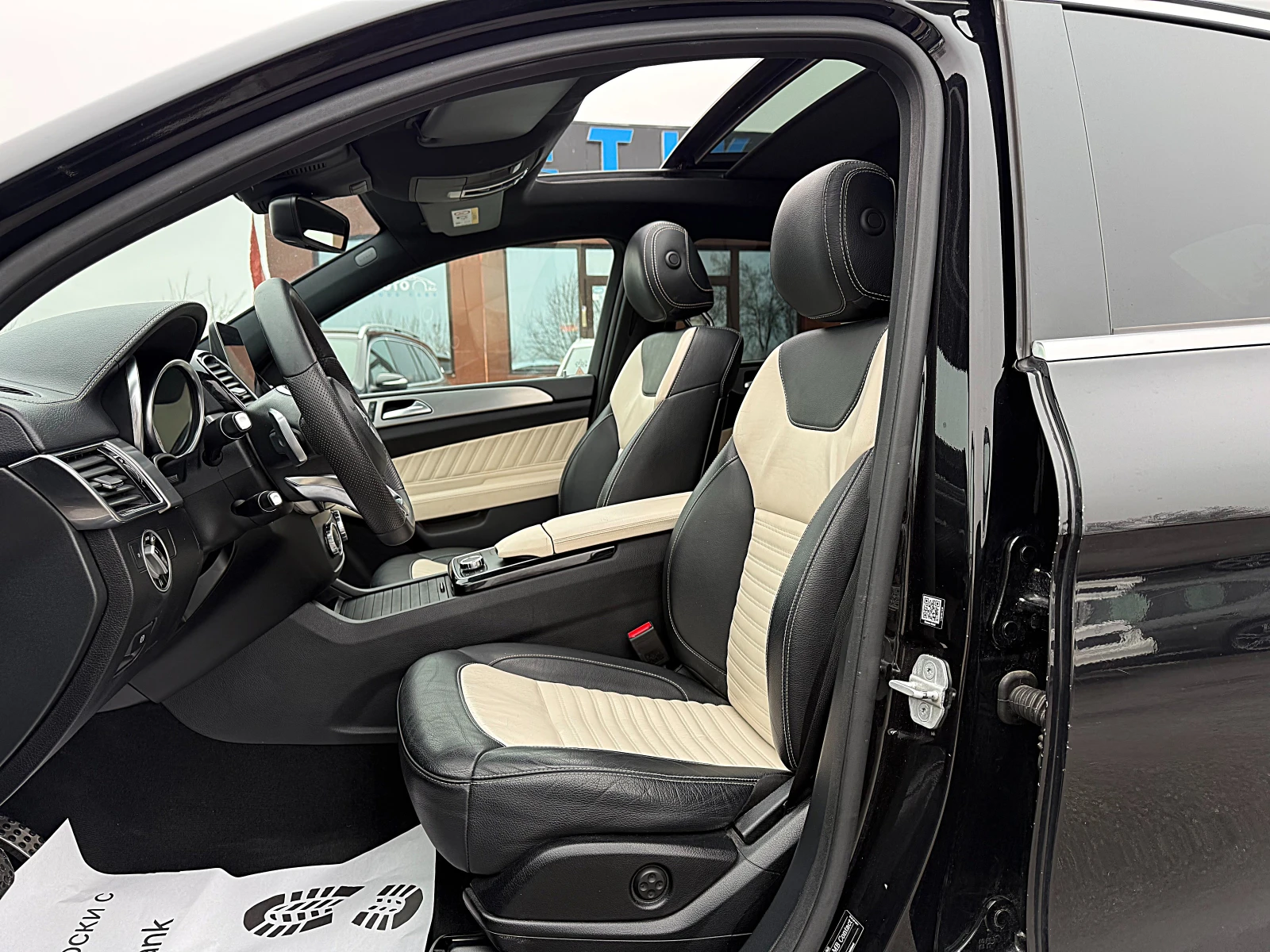 Mercedes-Benz GLE 350 6.3AMG OPTIK-PANORAMA-HARMAN KARDON-KEYLESS GO-FUL - изображение 8