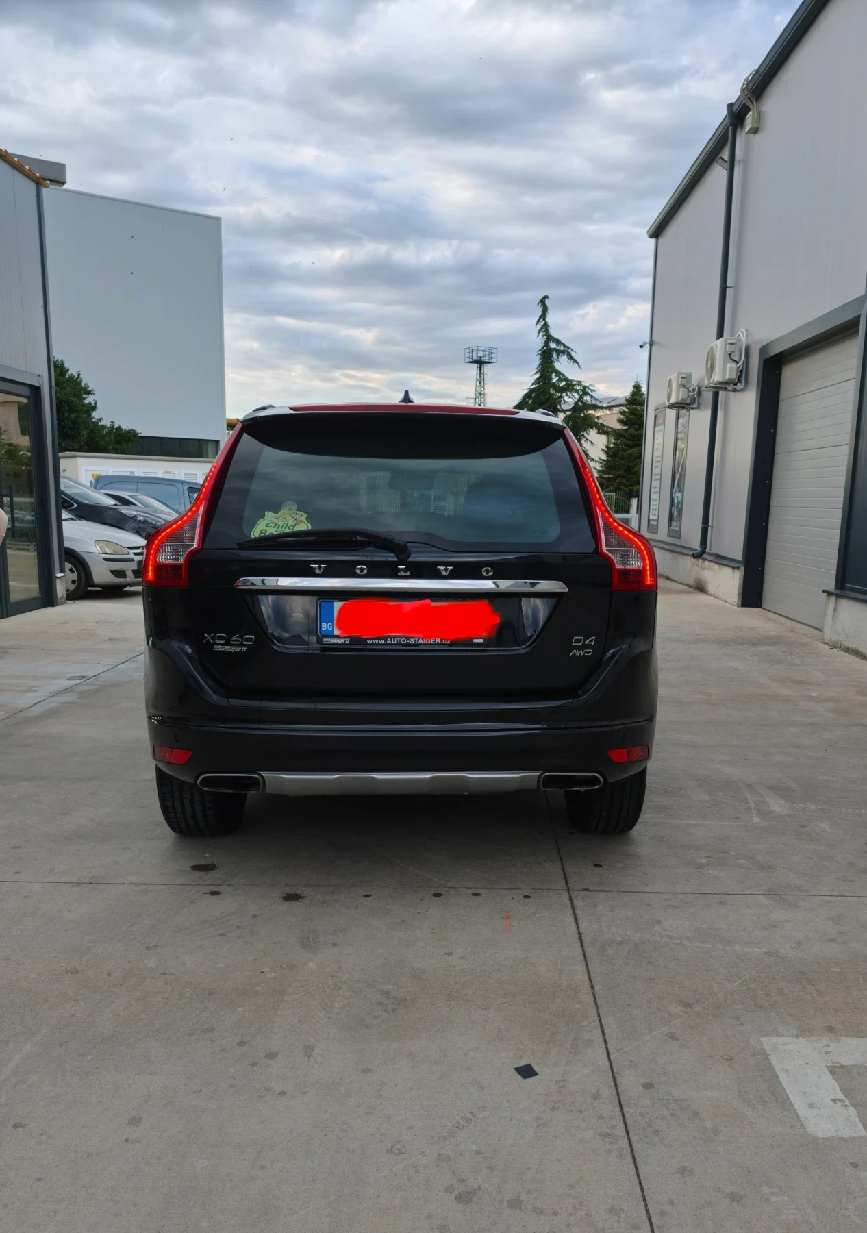 Volvo XC60 D4 Summum, снимка 5 - Автомобили и джипове - 54246323