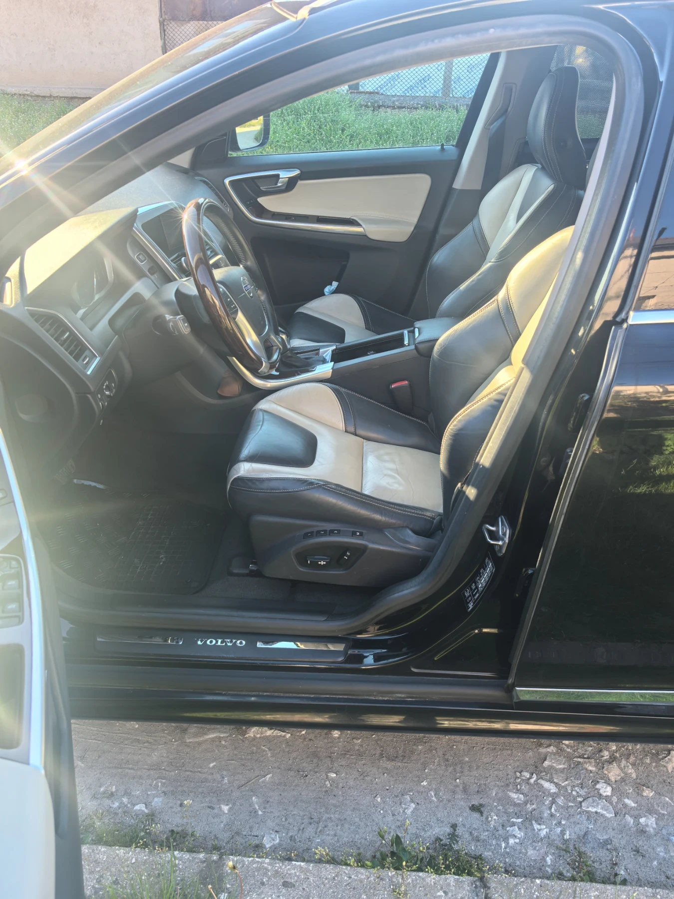 Volvo XC60 D4 Summum, снимка 6 - Автомобили и джипове - 54246323