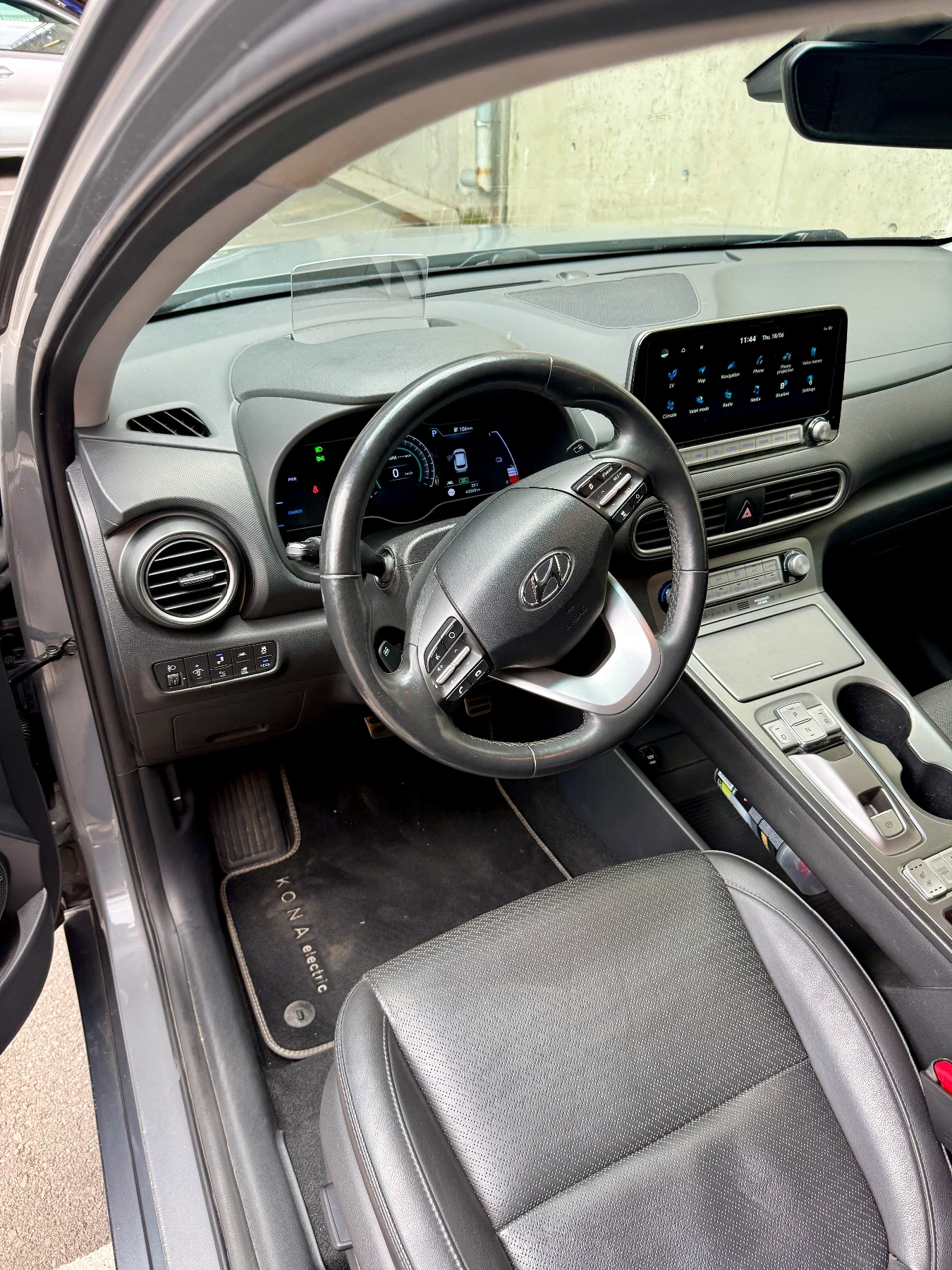 Hyundai Kona 64 kWh Premium SOH 97.1% , снимка 5 - Автомобили и джипове - 54955751