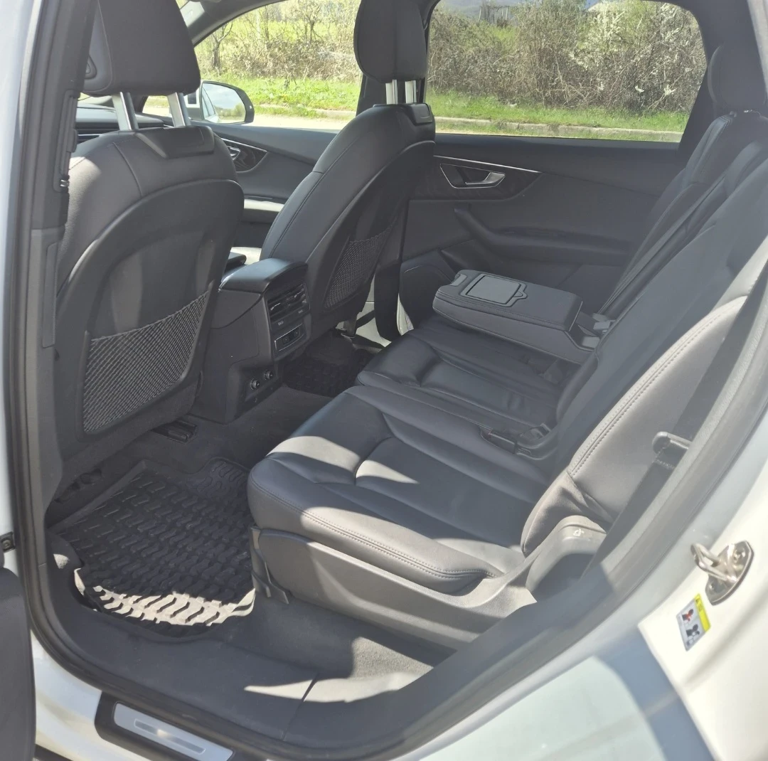 Audi Q7, снимка 2 - Автомобили и джипове - 55072612
