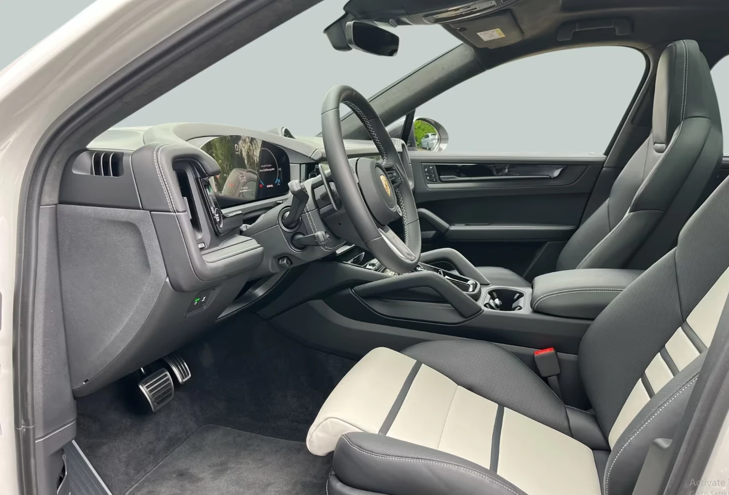 Porsche Cayenne GTS* Coupe* Bose* InnoDrive* Pano, снимка 5 - Автомобили и джипове - 55412863