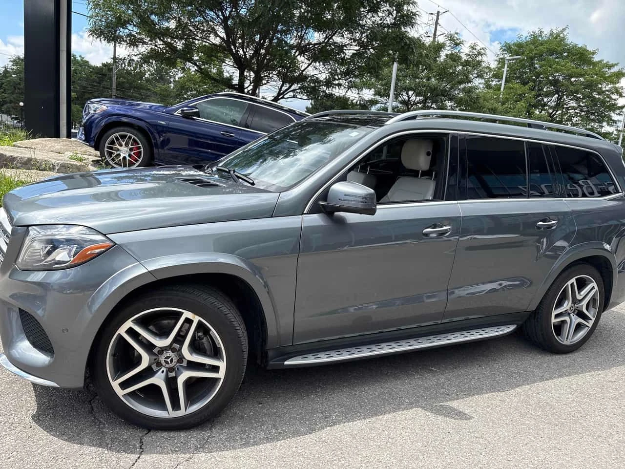 Mercedes-Benz GLS * 450 * CARFAX * ЦЕНА ДО БГ, снимка 2 - Автомобили и джипове - 55608216