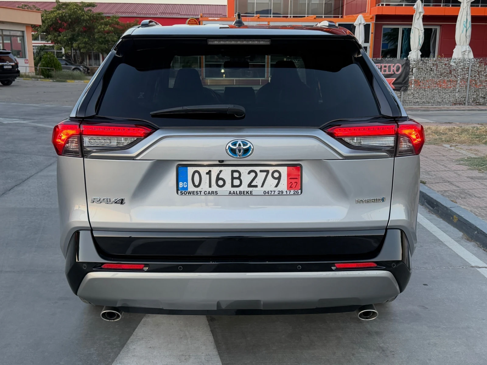 Toyota Rav4 Hybrid= 4x4= Panorama= Podgriavane= Full, снимка 5 - Автомобили и джипове - 55981512