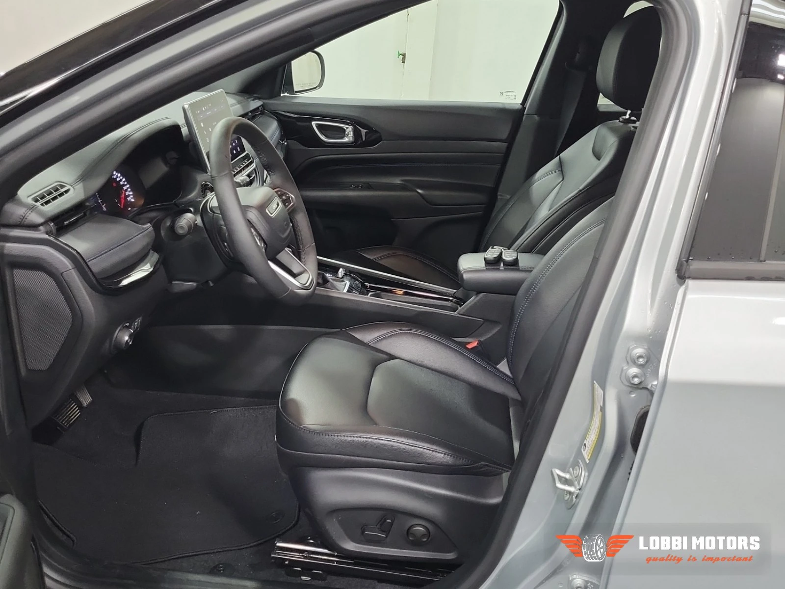 Jeep Compass, снимка 5 - Автомобили и джипове - 56069368