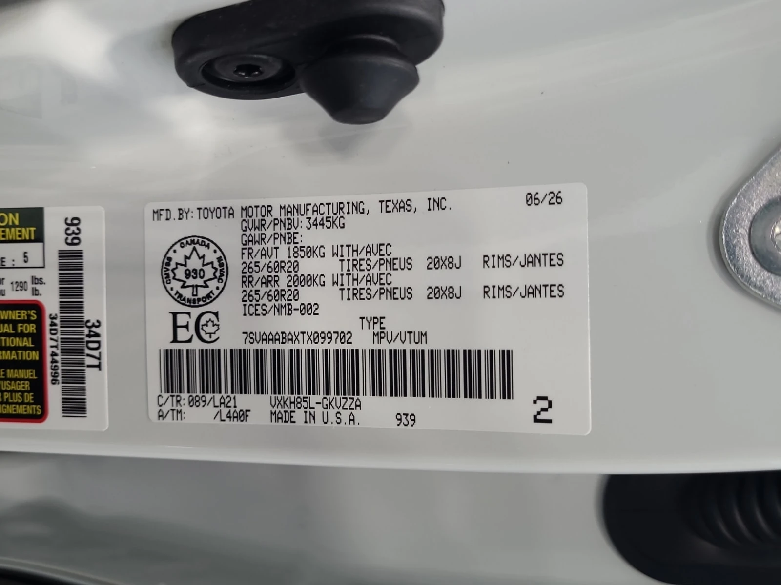 Toyota Sequoia * 4WD * CARFAX * БЕЗ ПЪРВОНАЧАЛНА ВНОСКА, снимка 10 - Автомобили и джипове - 56149894