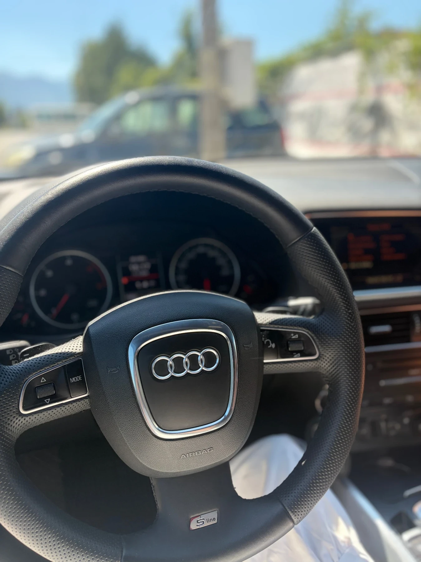 Audi Q5, снимка 10 - Автомобили и джипове - 56275160