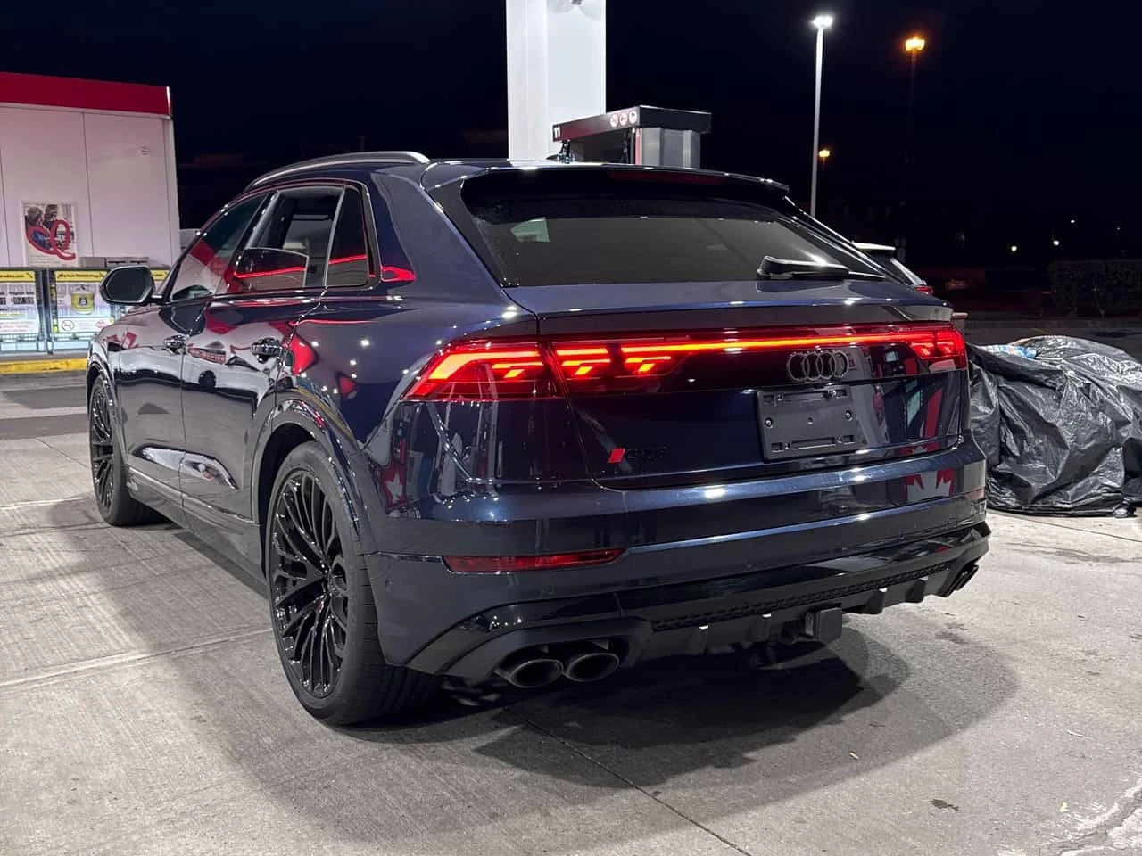 Audi SQ8 * 4.0 TFSI quattro * B&O* HUD* SOFT CLOSE* HUD*  | Mobile.bg � ����������� 4