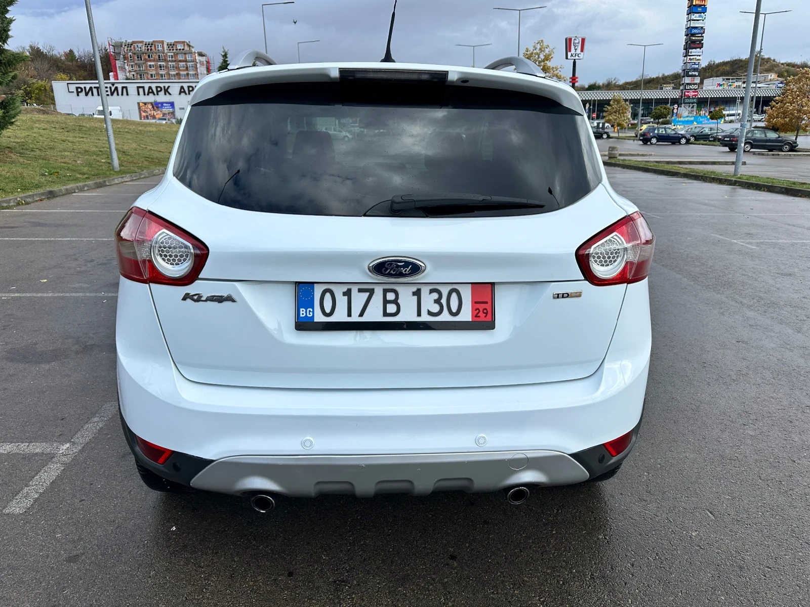 Ford Kuga 2.0 TDCI 4x4, снимка 7 - Автомобили и джипове - 56625699