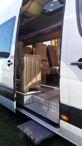 Mercedes-Benz Sprinter 315 TDI, снимка 12 - Бусове и автобуси - 53239421