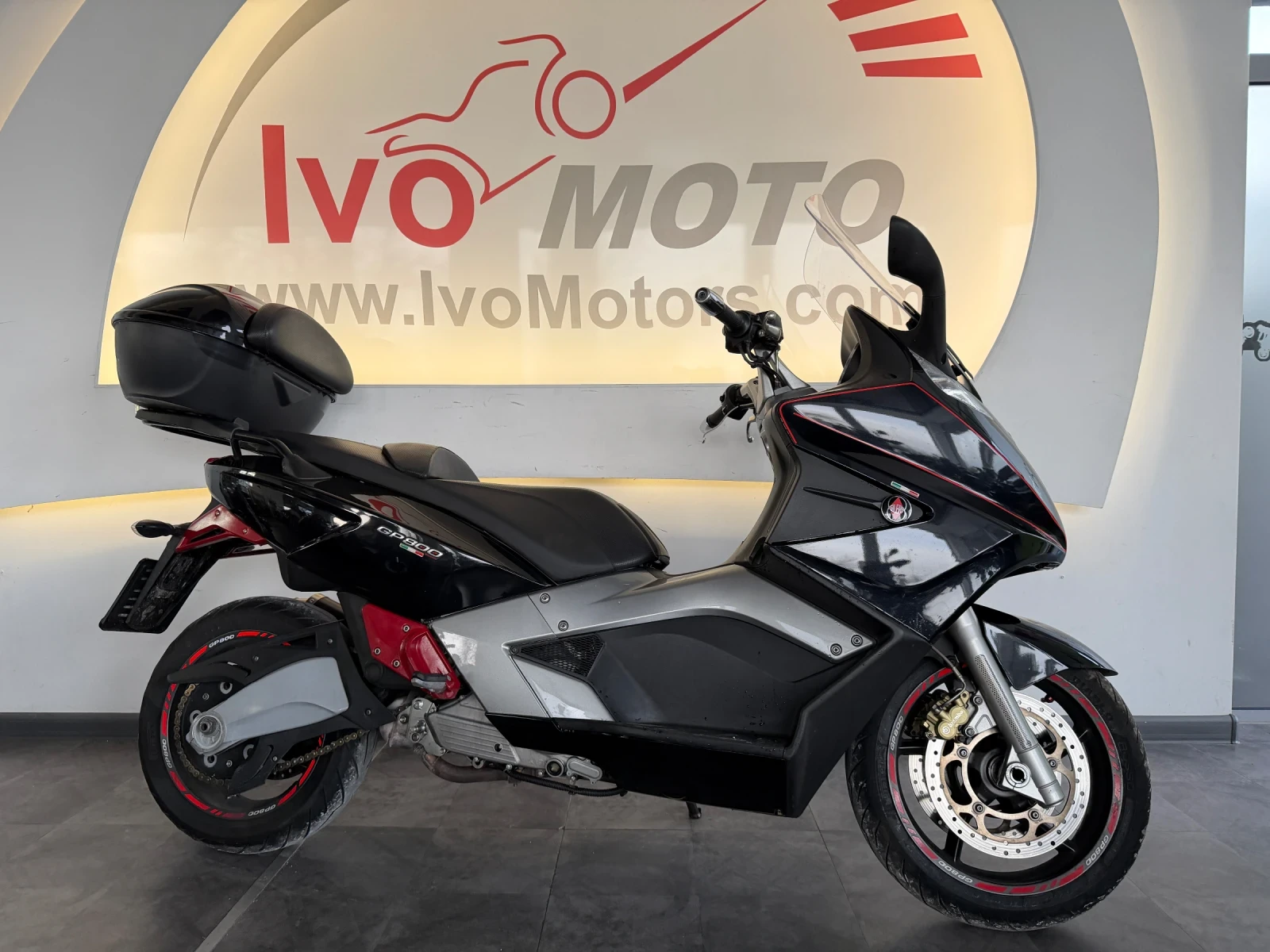 Gilera GP 800, снимка 1