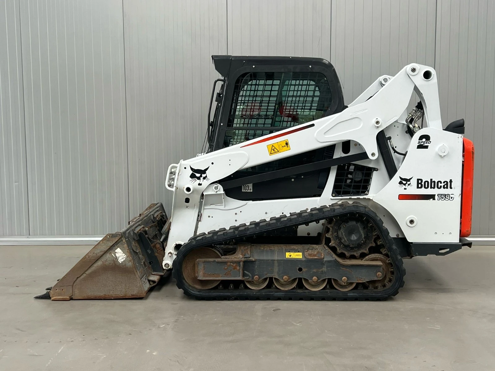 Мини челни товарачи Bobcat T590 - изображение 4