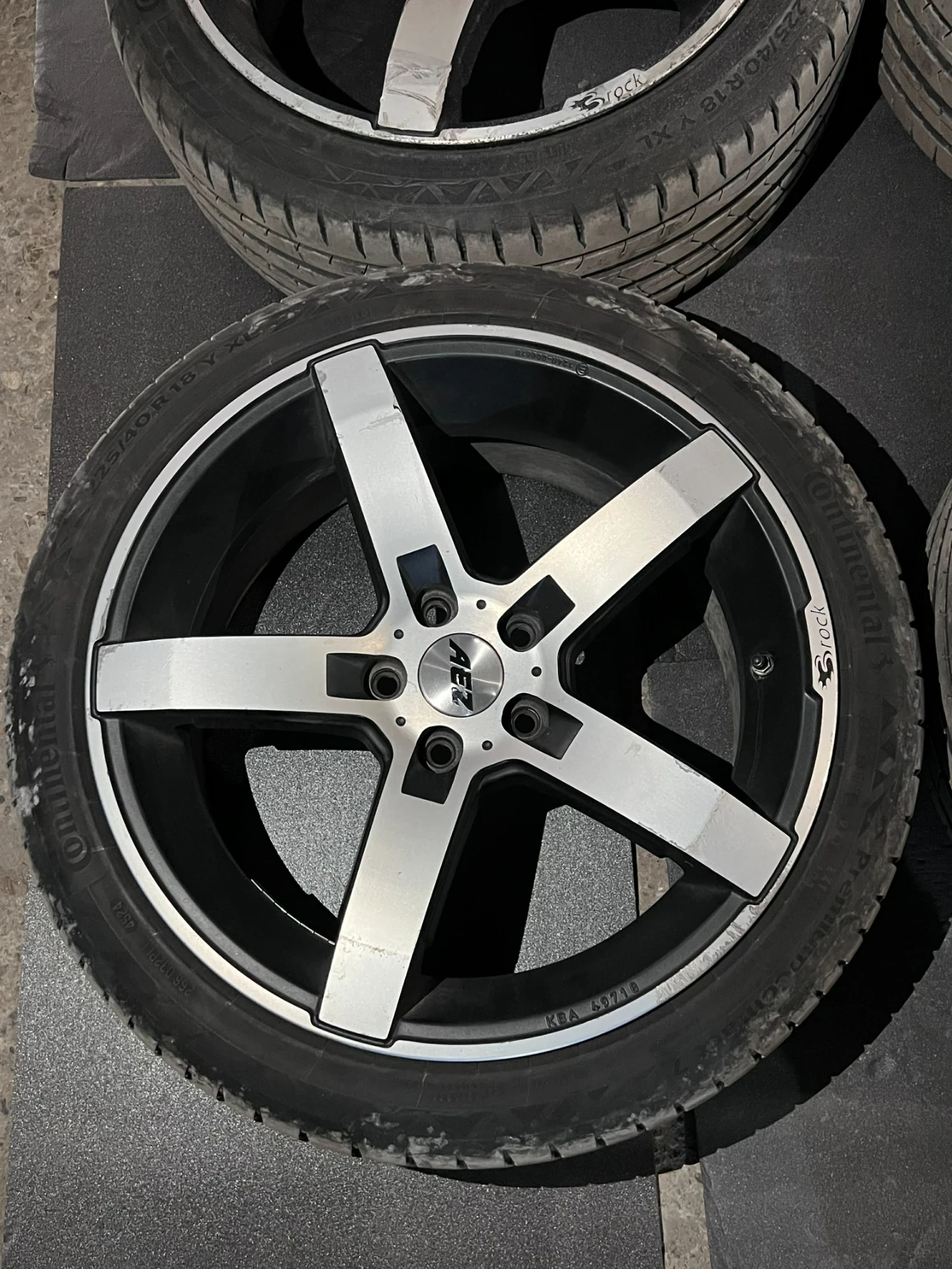 ���� � ������ 225/40R18 �� Volvo | Mobile.bg � ����������� 4