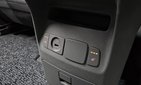 Kia Carnival 9-Seater Prestige, снимка 15