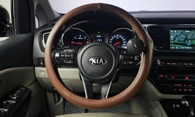 Kia Carnival 9-Seater Prestige, снимка 12