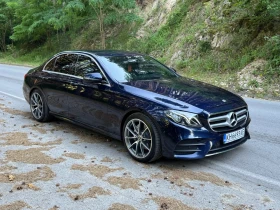 Mercedes-Benz E 220 AMG Line, снимка 3