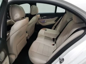 Mercedes-Benz E 450 4MATIC* AMG* BURMESTER* DISTRONIC* HEAD UP* ОБДУХВ, снимка 16
