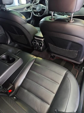 Kia Stinger, снимка 15