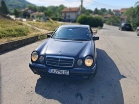 Mercedes-Benz E 200, снимка 5