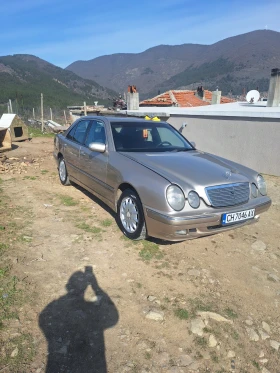 Mercedes-Benz E 270 27000 - 2700 € / 5280.74 лв. - 99412961 3