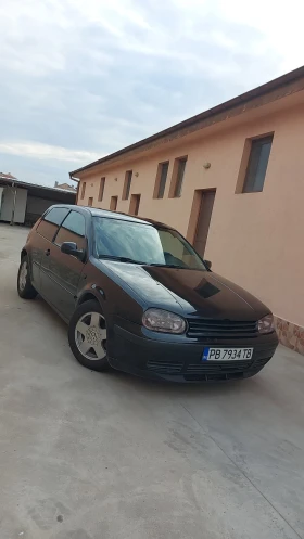 VW Golf 1.6 бензин/газ - 1350 € / 2640.37 лв. - 86441790 2