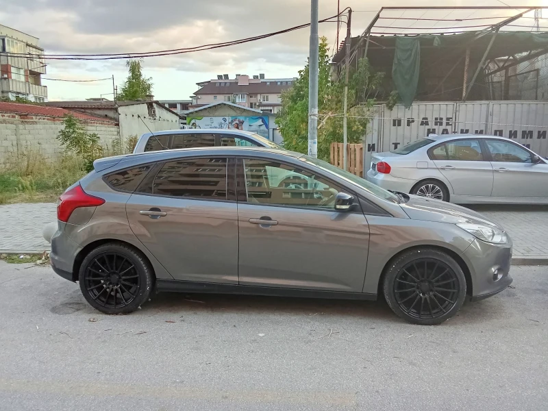 Ford Focus 1.6 hdi , снимка 5 - Автомобили и джипове - 47650399