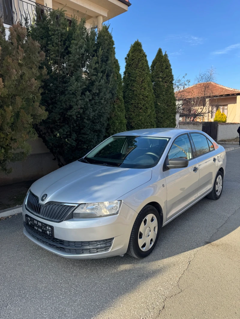 Skoda Rapid 90000км / Като нова, снимка 2 - Автомобили и джипове - 48132367