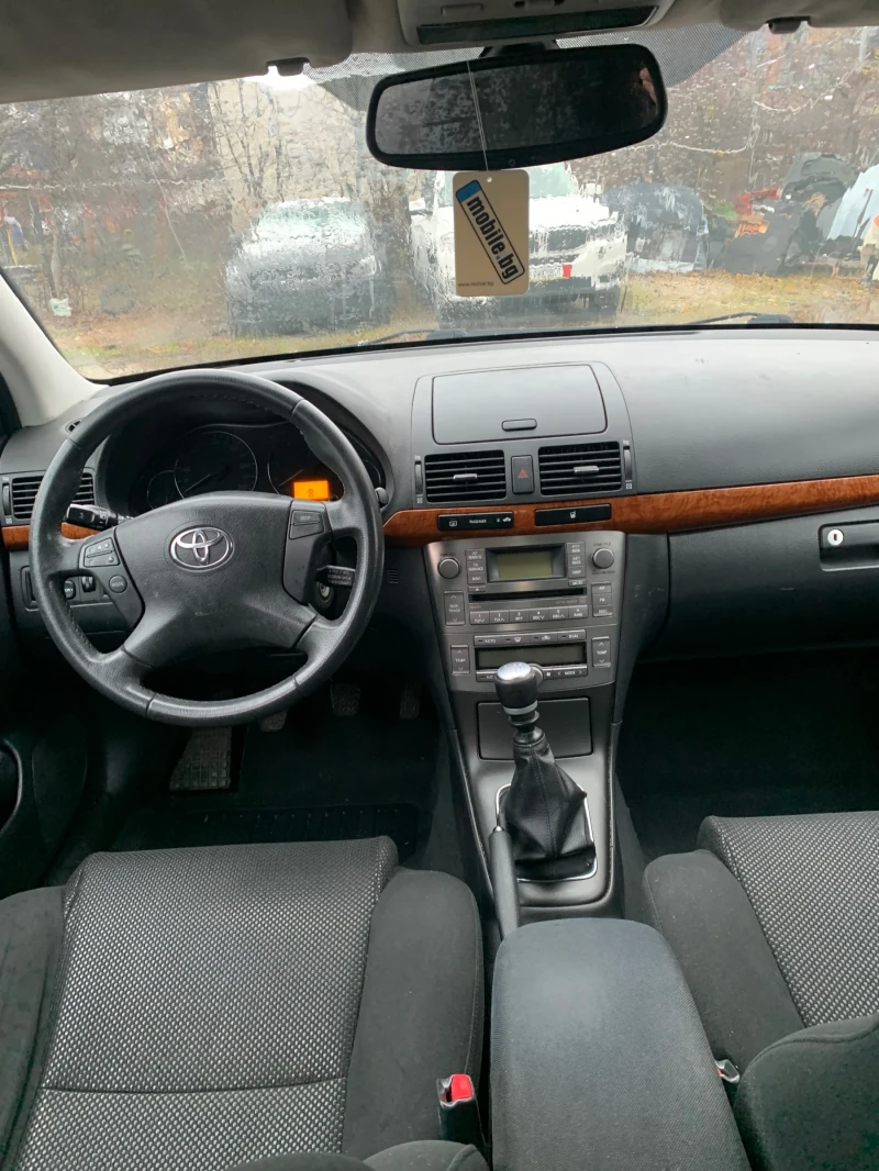 Toyota Avensis, снимка 9 - Автомобили и джипове - 48176764