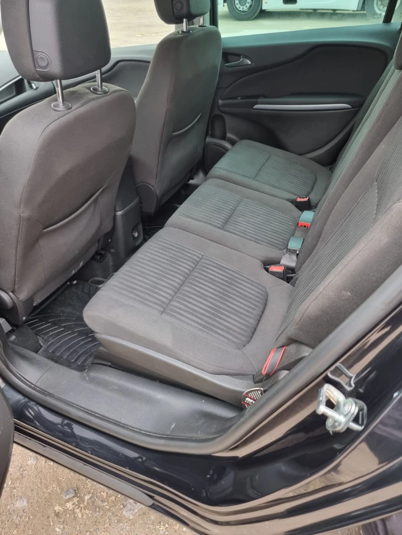 Opel Zafira Tourer, снимка 9 - Автомобили и джипове - 52260186