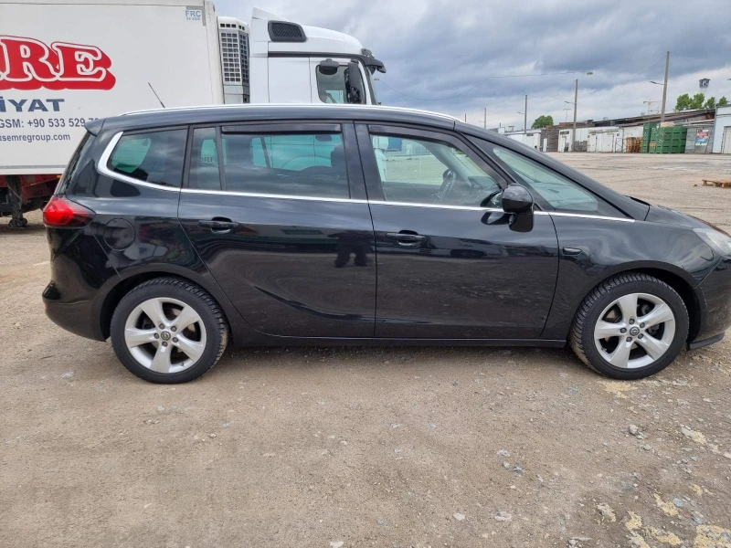 Opel Zafira Tourer, снимка 4 - Автомобили и джипове - 52260186