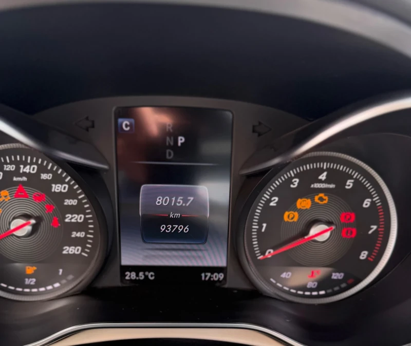 Mercedes-Benz C 300 300, снимка 17 - Автомобили и джипове - 52536036