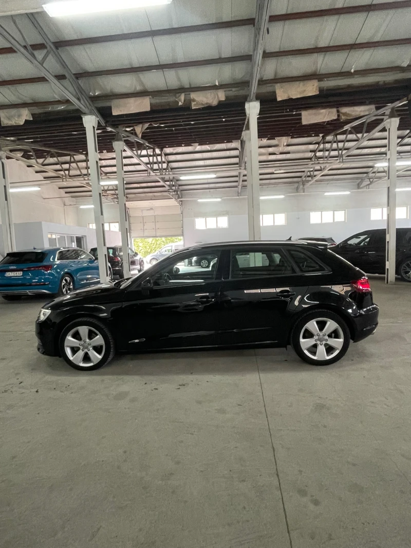 Audi A3 2.0TDI/Led/Подгрев/!!!, снимка 8 - Автомобили и джипове - 51427272