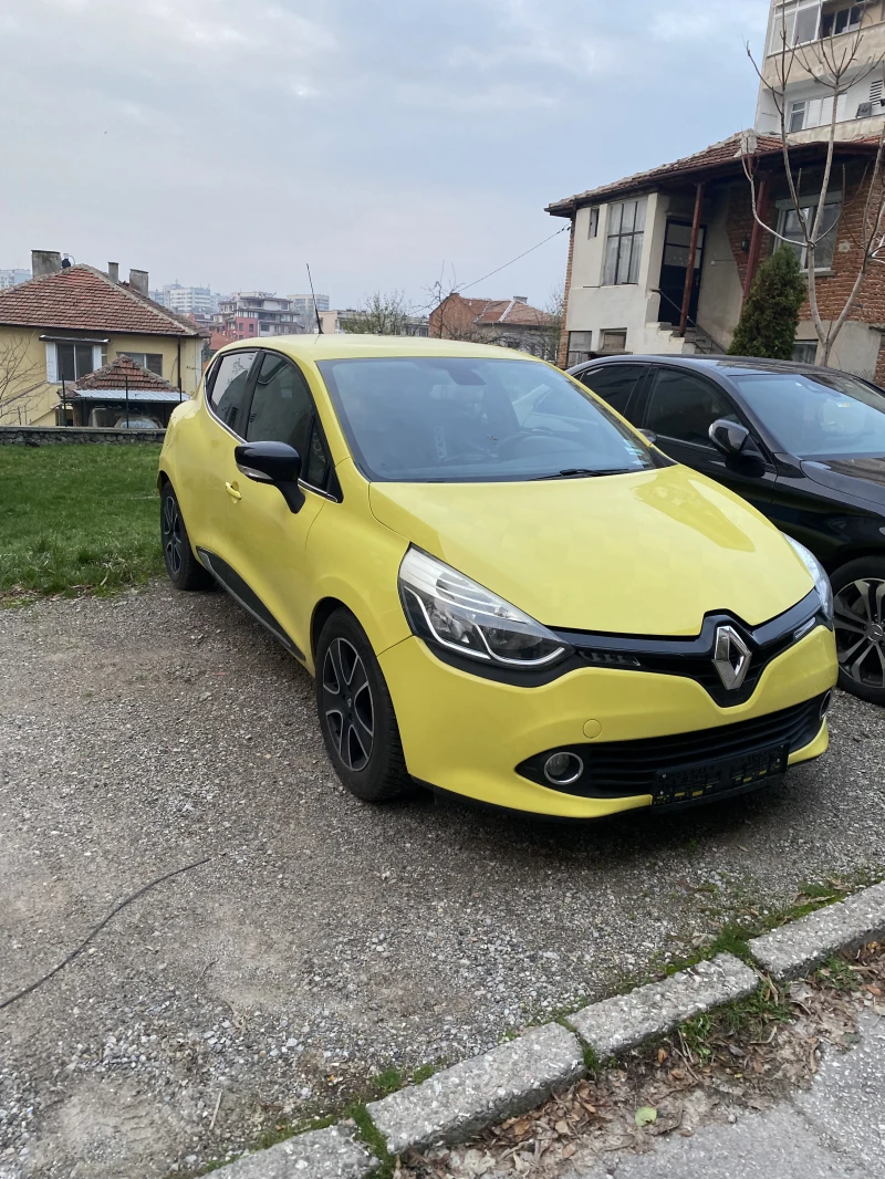 Renault Clio 1.5 dci Юбилеен автомобил, снимка 3 - Автомобили и джипове - 52641498