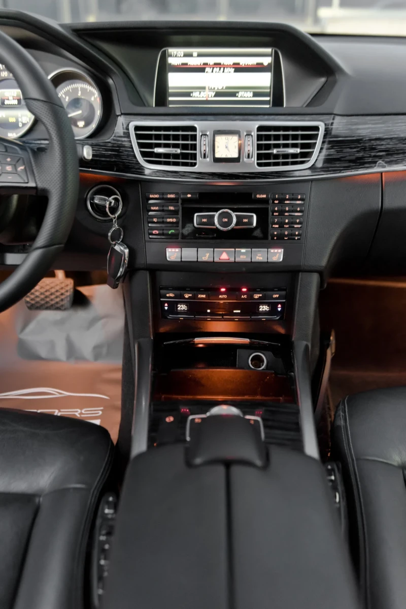 Mercedes-Benz E 300 CDI/6.3/AMG/7G, снимка 14 - Автомобили и джипове - 52826070